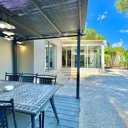 L'ecrin De La Pinede, Villa, Piscine,climatisation Apartment